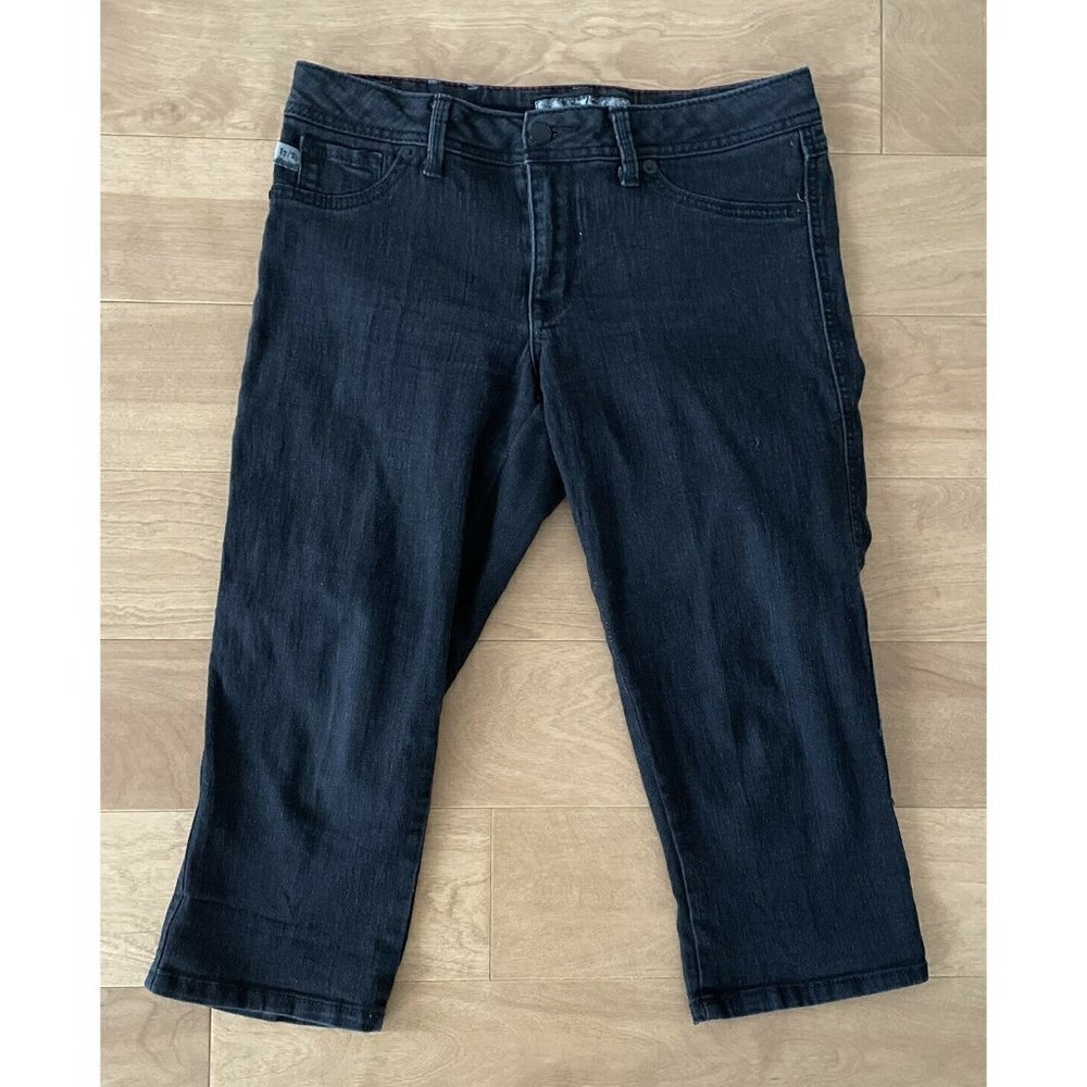 17/21 Exclusive Denim Virtual Stretch Black Capri Jeans Size 8